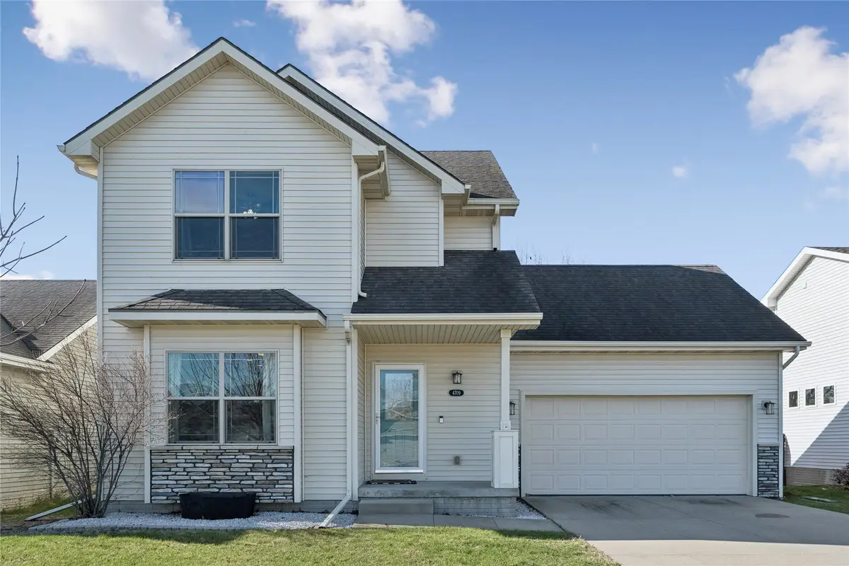 4709 E Merced Street, Des Moines, IA 50317 - #1