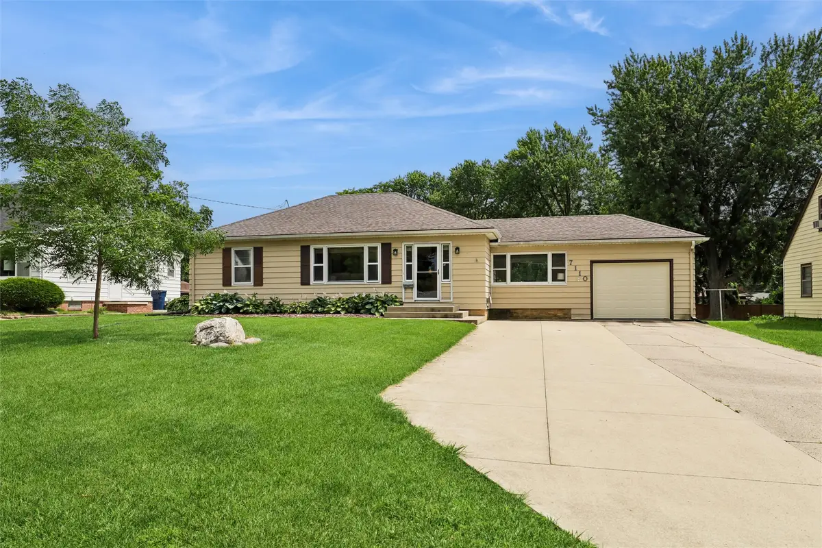 7110 Madison Avenue, Urbandale, IA 50322 - #1