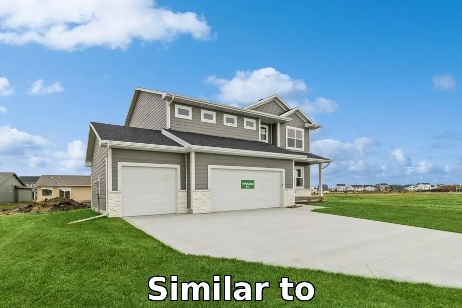 390 NW Compass Avenue, Waukee, IA 50263 - #2