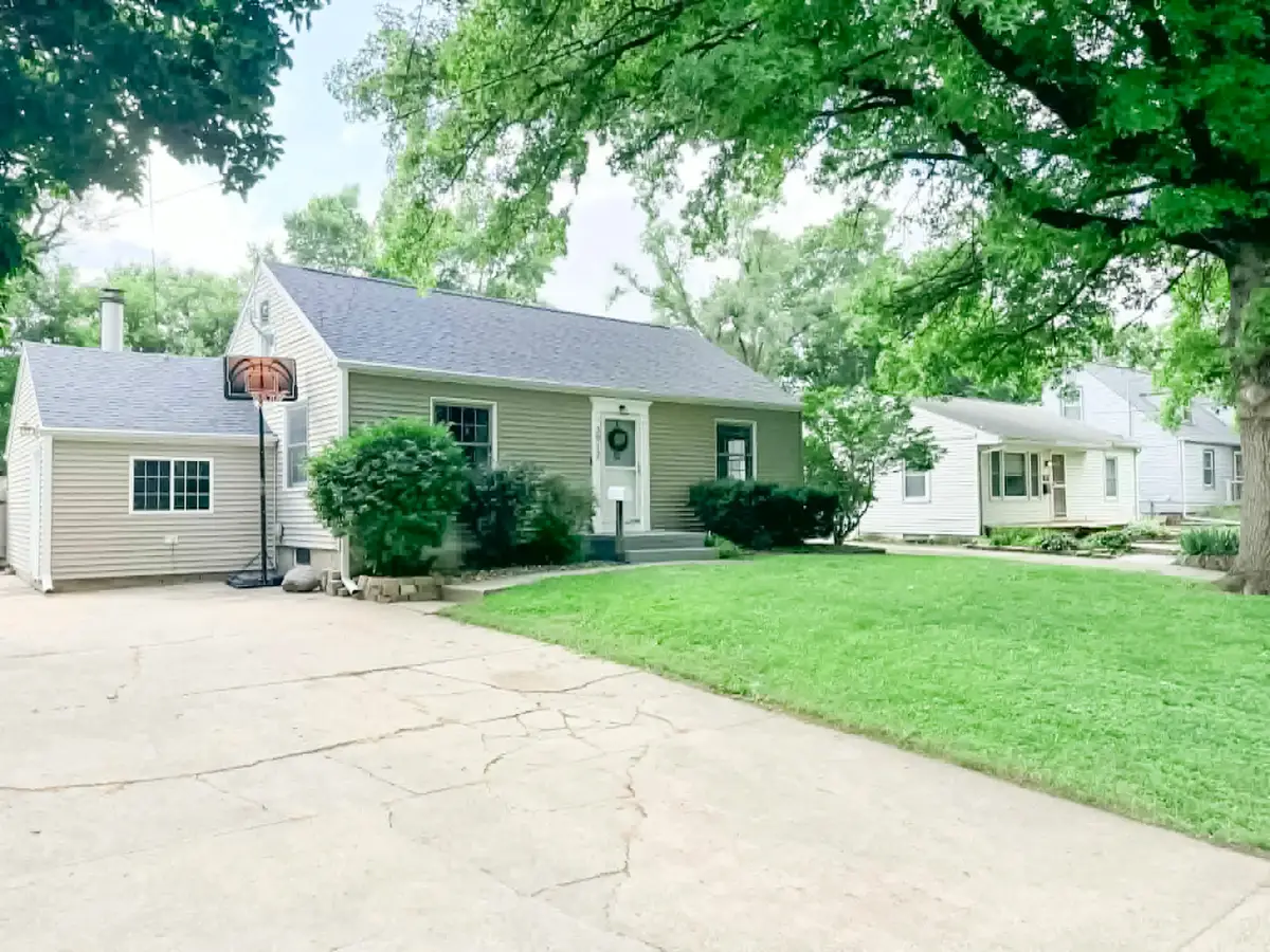 3912 67th Street, Urbandale, IA 50322 - #1