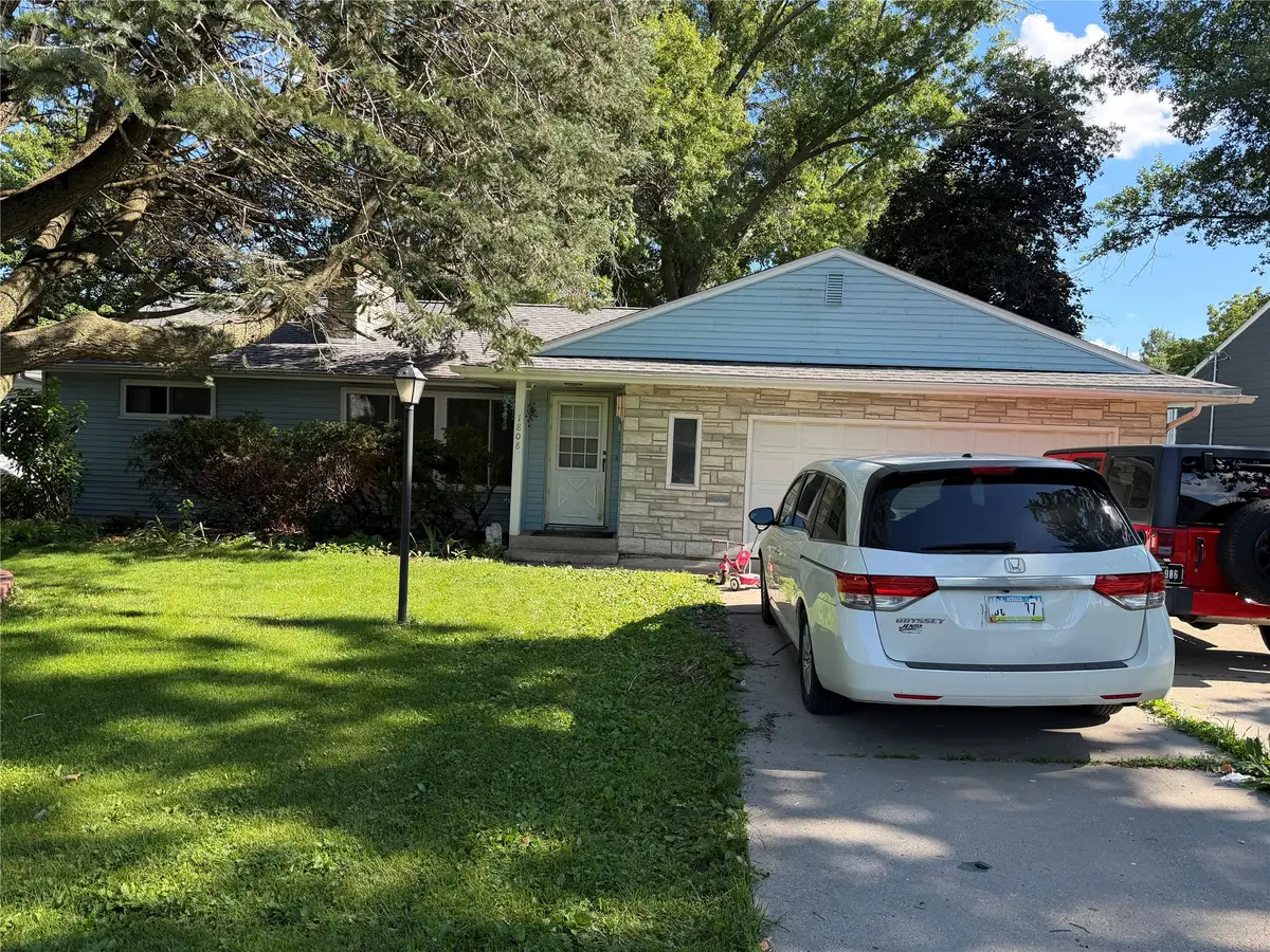 1808 W State Street, Marshalltown, IA 50158 - #1