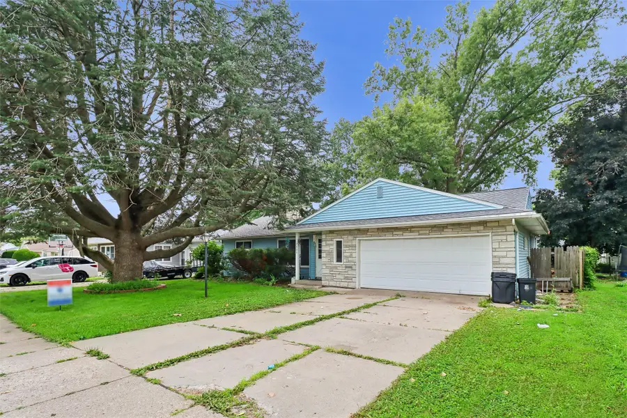 1808 W State Street, Marshalltown, IA 50158 - #3