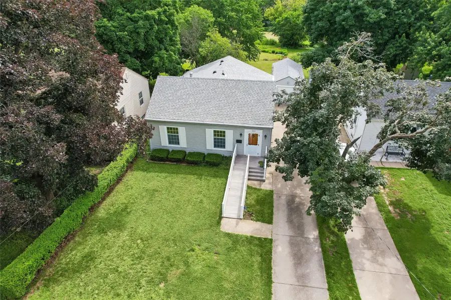 1055 57th Street, Des Moines, IA 50311 - #2