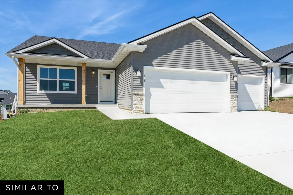 1904 E Clinton Place, Indianola, IA 50125 - #1