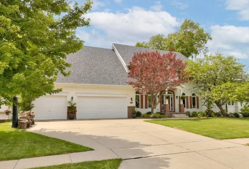 5970 Beechtree Drive, West Des Moines, IA 50266 - #1