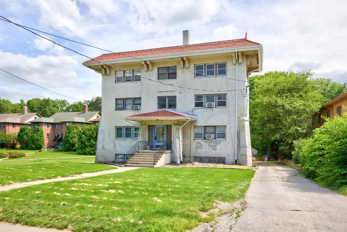 4000 University Avenue #6, Des Moines, IA 50311 - #1