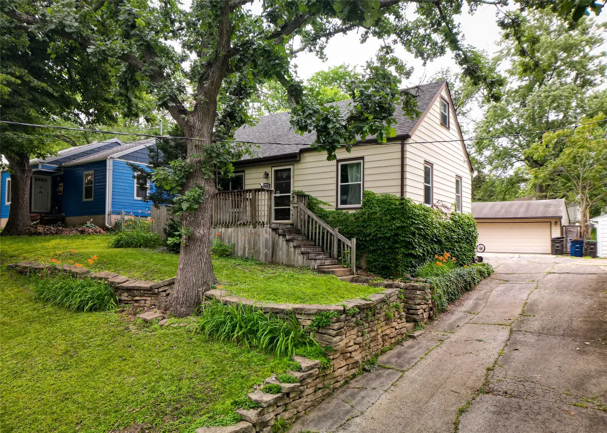 3517 38th Street, Des Moines, IA 50310 - #1