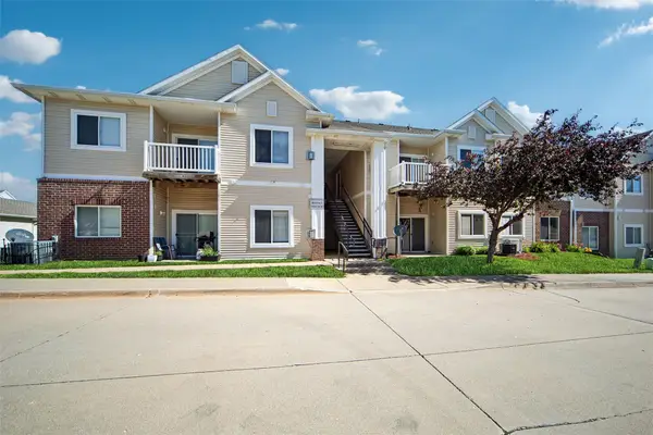2323 E Porter Avenue #38, Des Moines, IA 50320