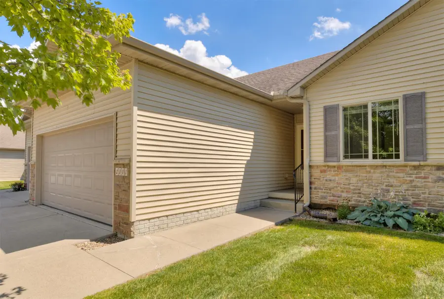 1111 NE Ford Lane, Ankeny, IA 50021 - #3