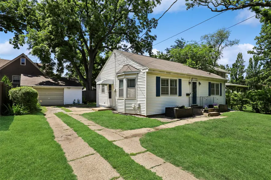 1406 41st Street, Des Moines, IA 50311 - #2