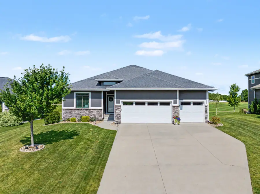 4002 NE Bellagio Circle, Ankeny, IA 50021 - #2