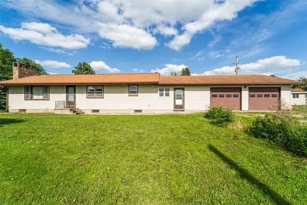 25720 620th Avenue, Nevada, IA 50201