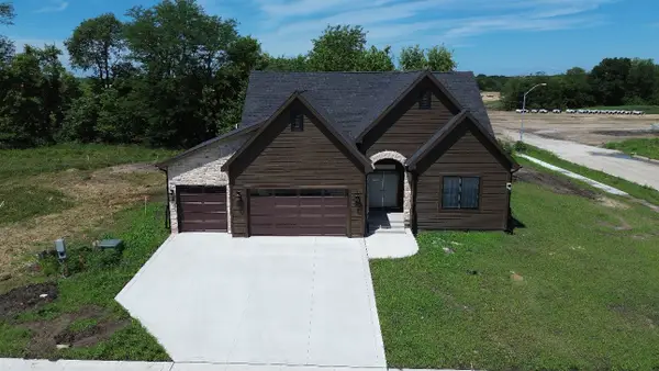 4924 176th Street, Urbandale, IA 50323
