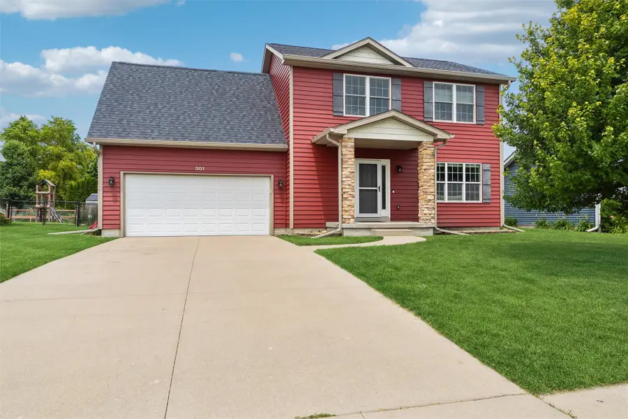 301 NW 10th Circle, Grimes, IA 50111 - #2