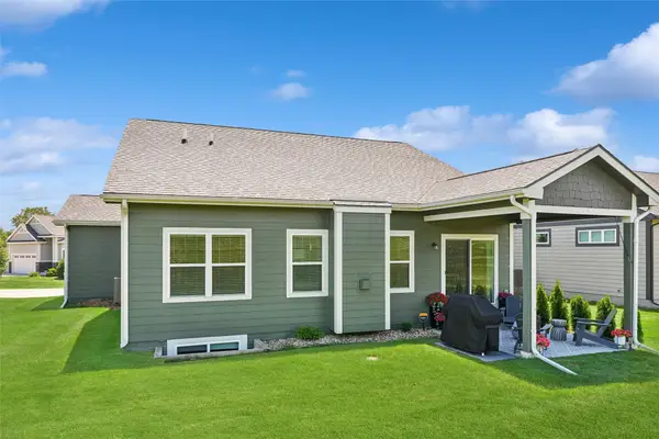 9135 Jamison Drive, West Des Moines, IA 50266
