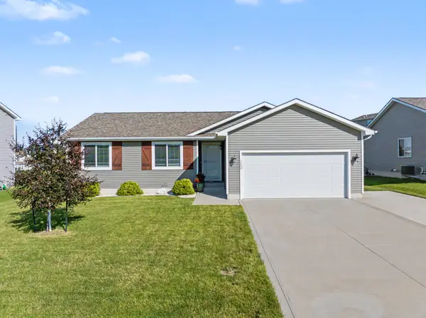 1636 25th Avenue Sw, Altoona, IA 50009