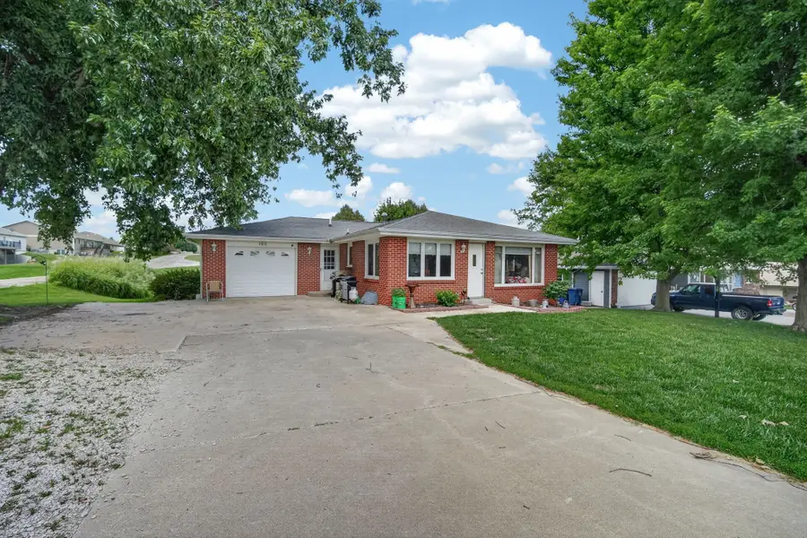 100 Vermeer Road, Pella, IA 50219 - #3