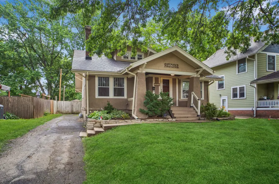 1131 45th Street, Des Moines, IA 50311 - #2