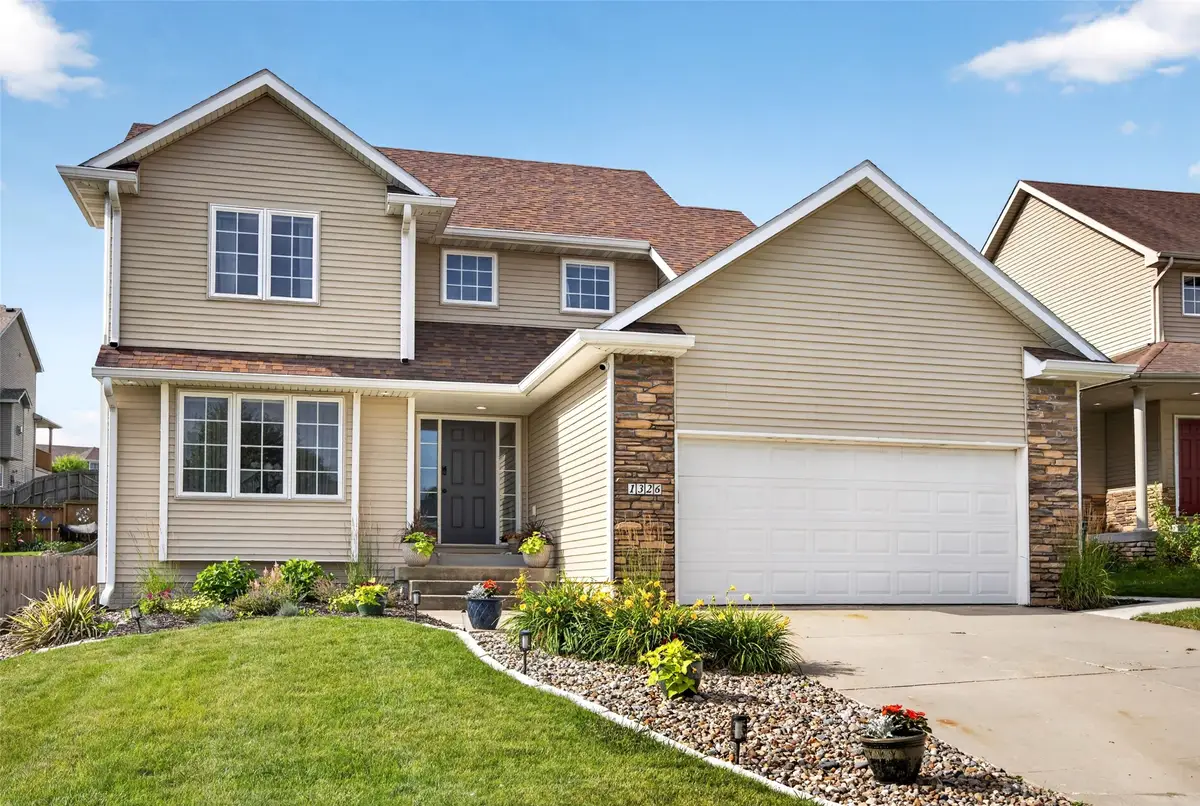 1326 Parkhill Drive, Norwalk, IA 50211 - #1