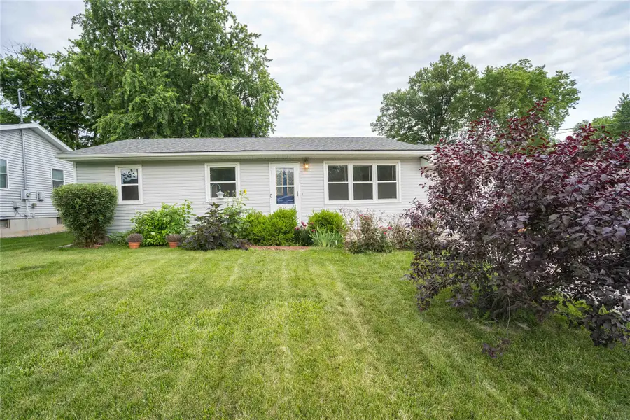 312 W 16th Street N, Newton, IA 50208 - #2