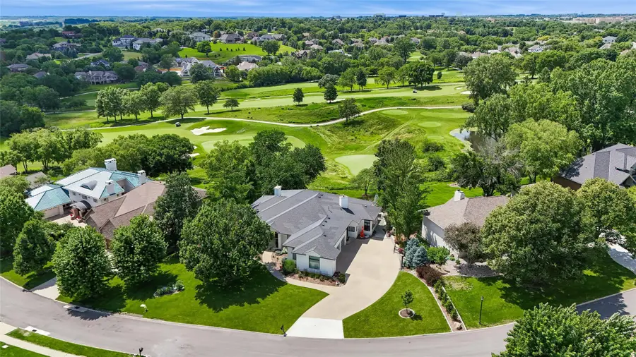 1677 Plum Thicket Lane, West Des Moines, IA 50266 - #2