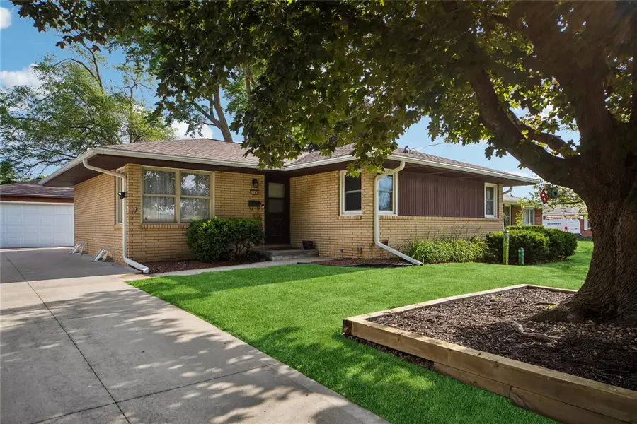 1705 Hillside Street, West Des Moines, IA 50265 - #2