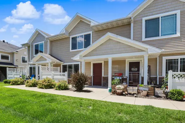 1239 NE 7th Lane, Ankeny, IA 50021