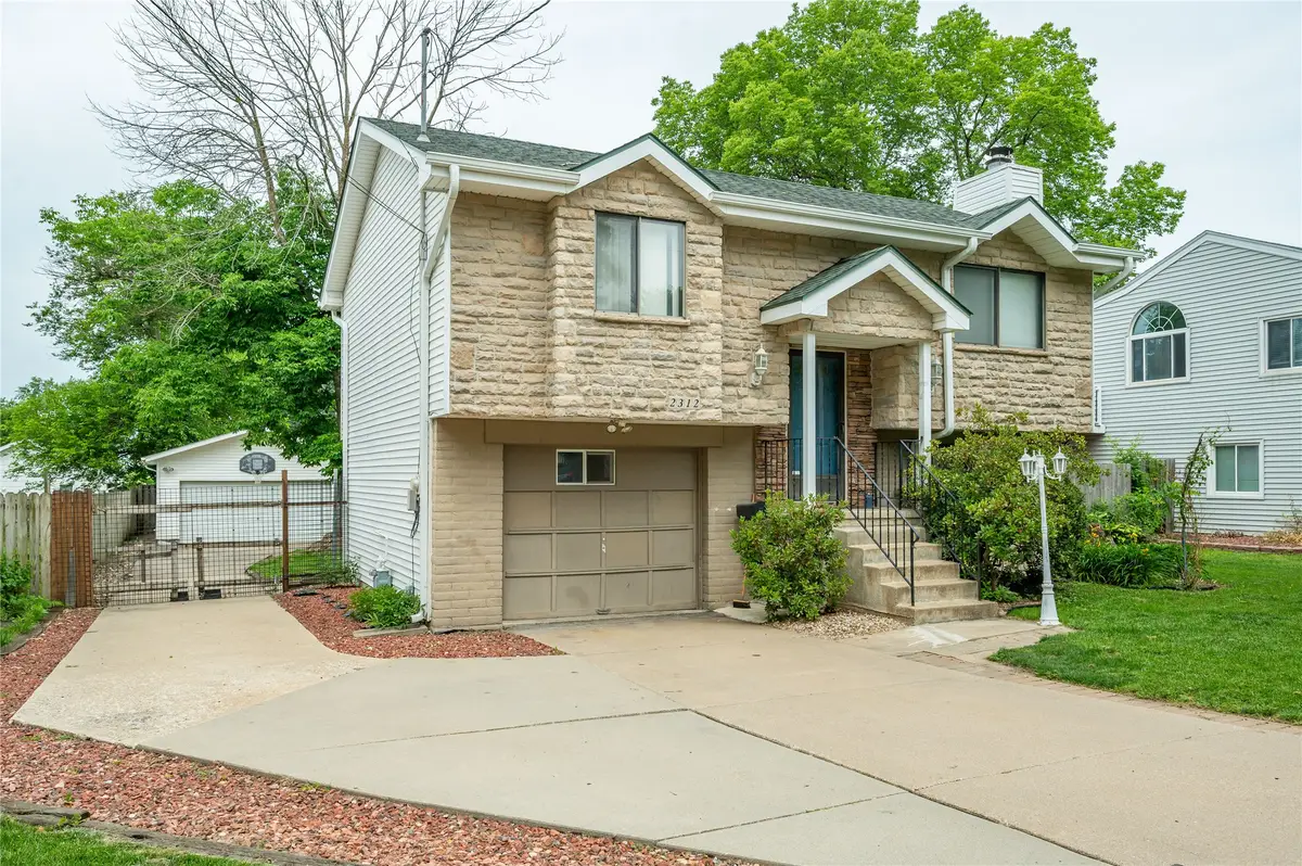 2312 60th Street, Des Moines, IA 50322 - #1