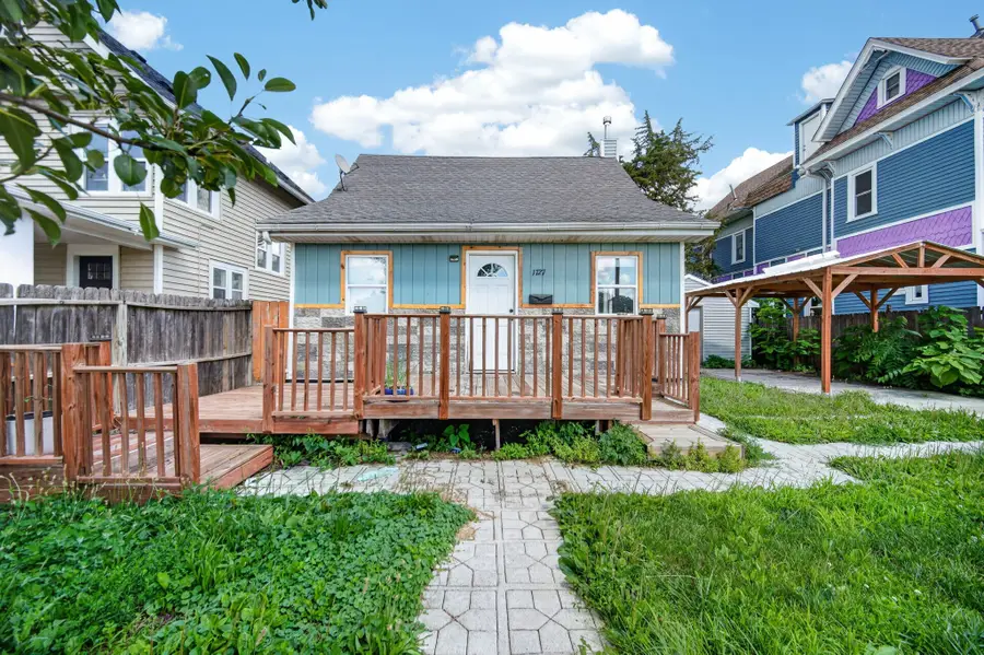 1727 10th Street, Des Moines, IA 50314 - #3