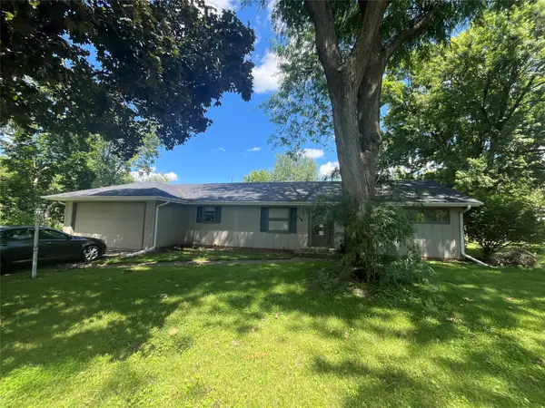 316 W 11th Street S, Newton, IA 50208