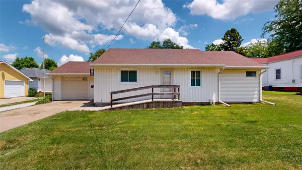 303 N 1st Street, Greenfield, IA 50849