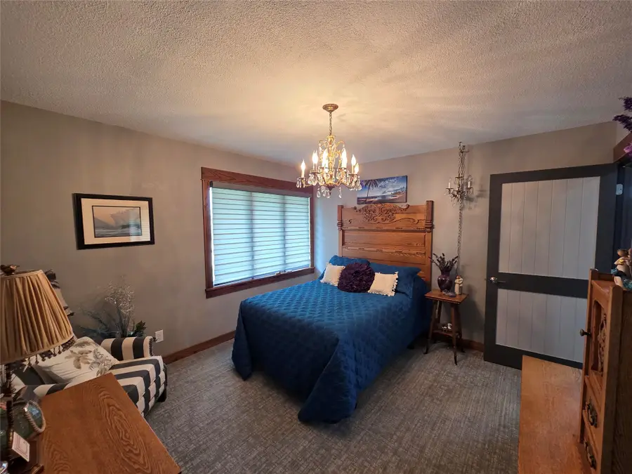 305 NW 4th Street, Greenfield, IA 50849 - #2