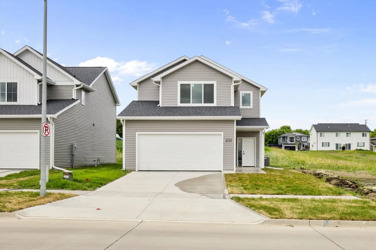 2725 Yordi Drive Drive, Norwalk, IA 50211 - #1