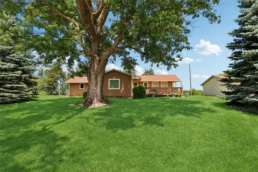 24565 Elthon Place, Swan, IA 50252 - #2