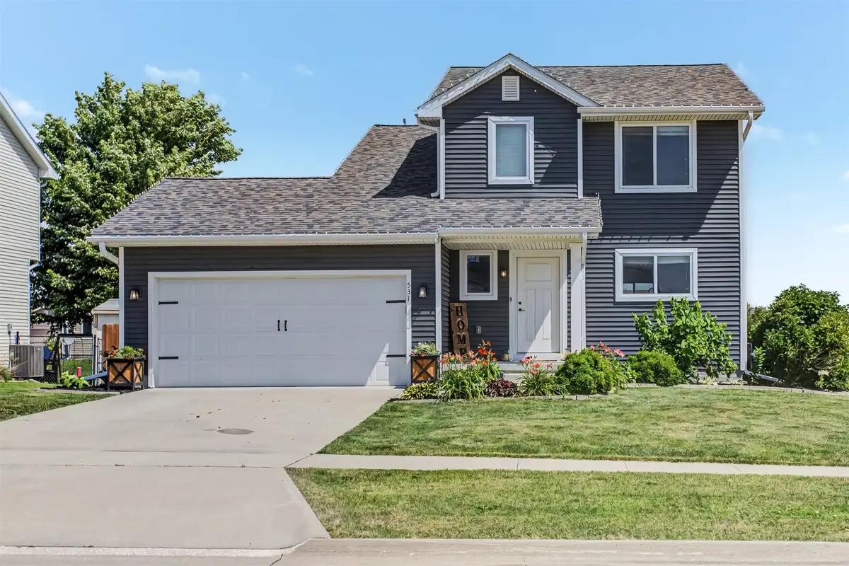 531 E 3rd Street, Huxley, IA 50124 - #1