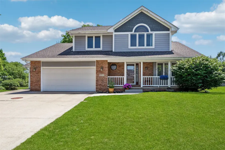 8002 Goodman Drive, Urbandale, IA 50322 - #2