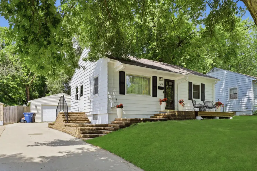 1504 61st Street, Des Moines, IA 50311 - #2