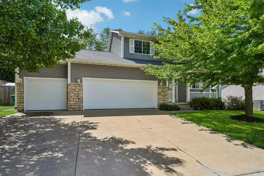 5405 Jordan Boulevard, Pleasant Hill, IA 50327 - #2