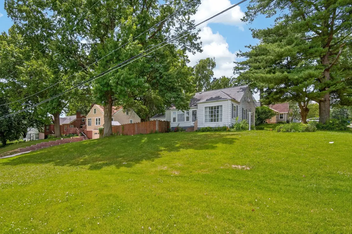 1146 56th Street, Des Moines, IA 50311 - #1