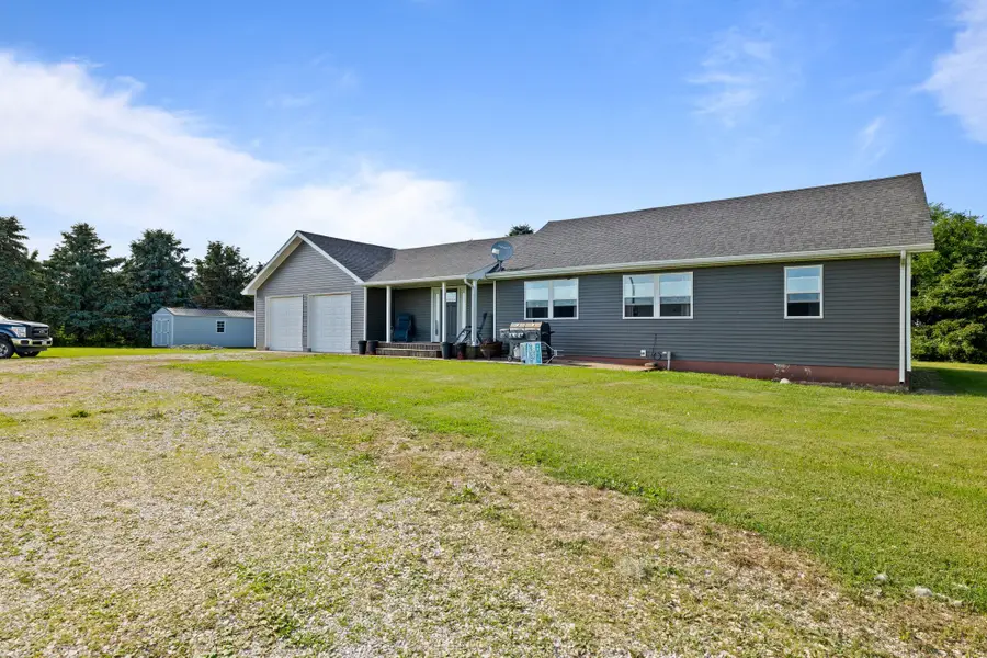 2435 Saratoga Avenue, Liberty, IA 50034 - #3