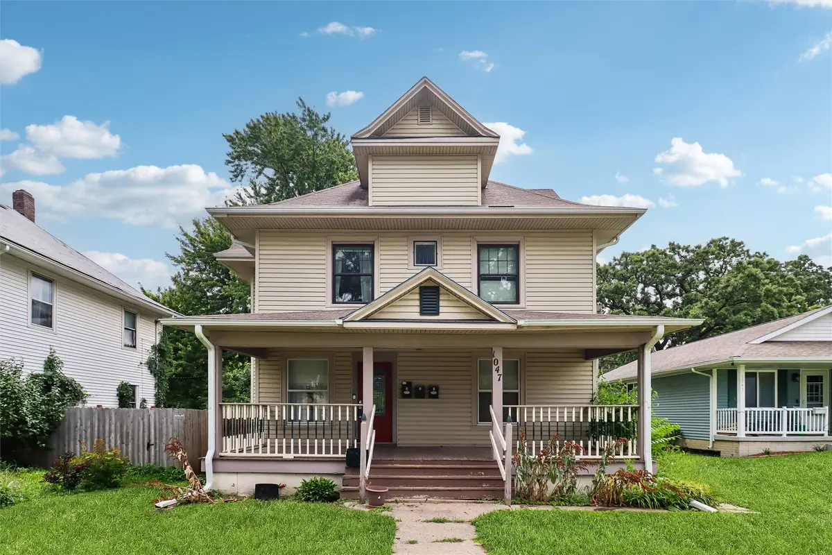 1047 Martin Luther King Jr Parkway, Des Moines, IA 50314 - #1