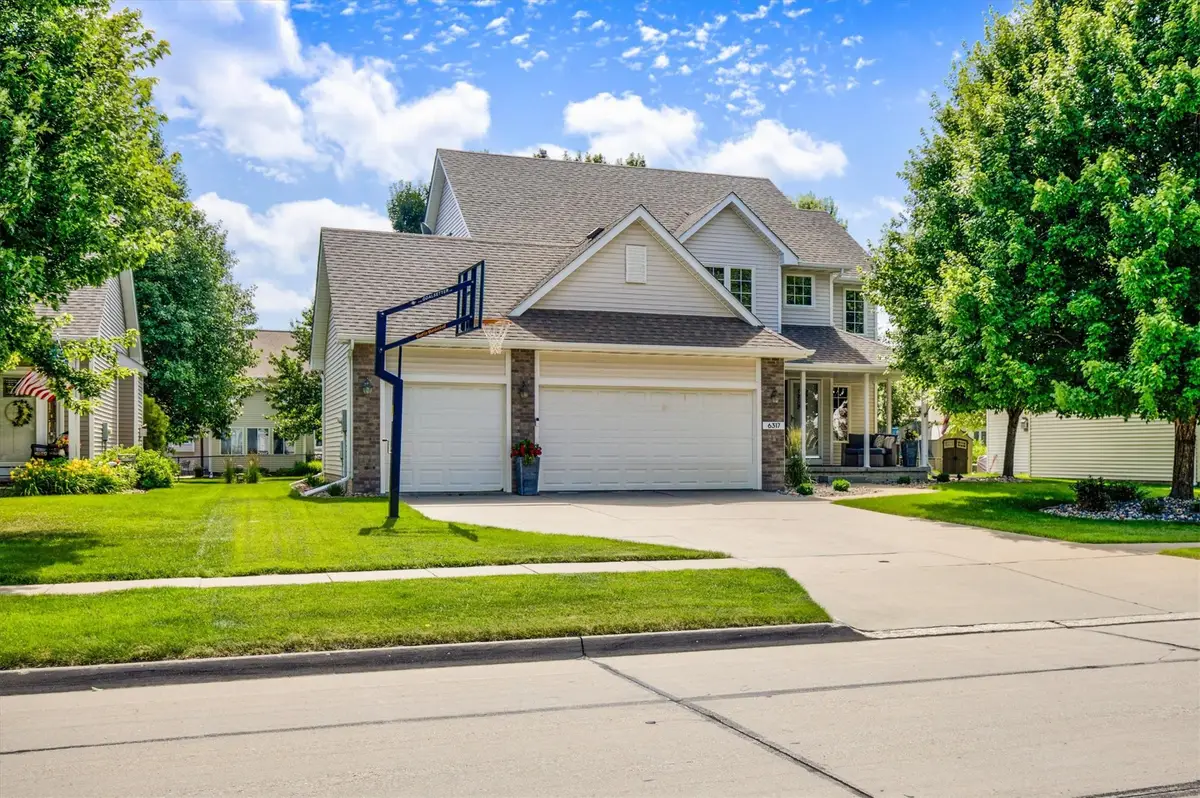 6317 NW 97th Street, Johnston, IA 50131 - #1