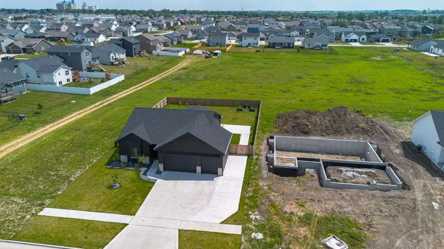 309 13th Street Nw, Bondurant, IA 50035 - #3