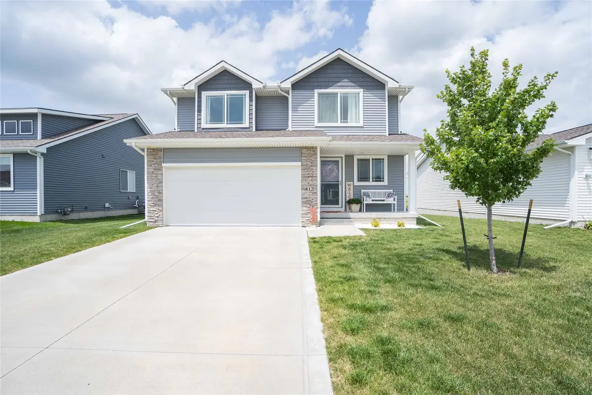 812 3rd Street Nw, Bondurant, IA 50035 - #1