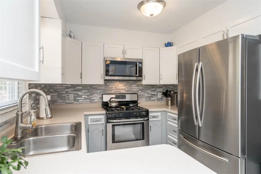 5815 SW 4th Street, Des Moines, IA 50315 - #3