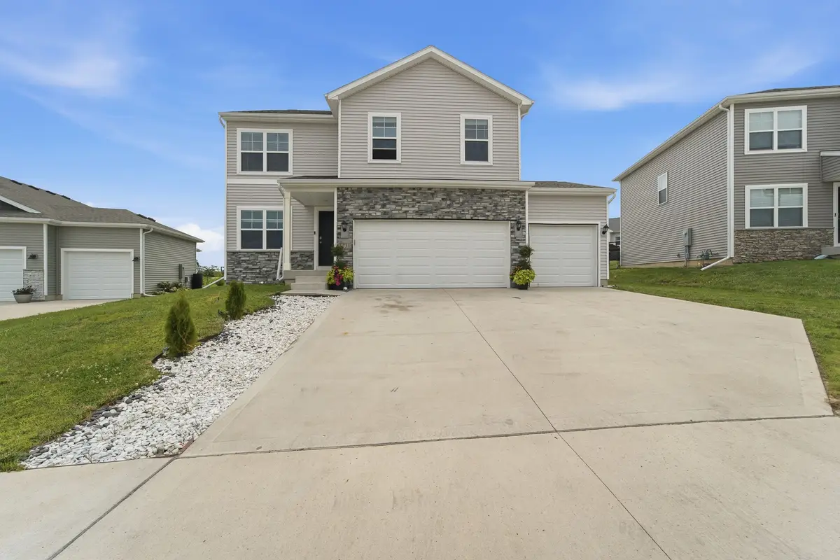 1731 Southbridge Drive, Adel, IA 50003 - #1