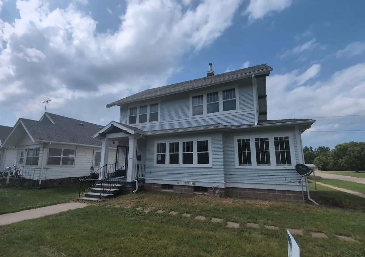 624 Willis Avenue, Perry, IA 50220 - #1
