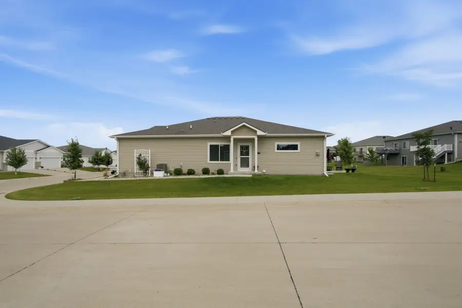 1458 Primrose Drive Se, Altoona, IA 50009 - #2