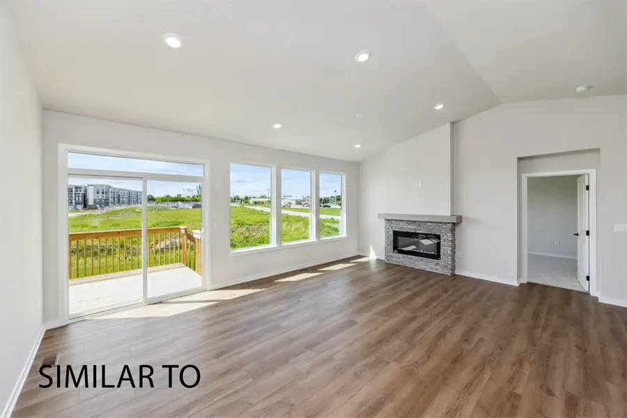 9389 Emilia Lane, West Des Moines, IA 50266 - #3