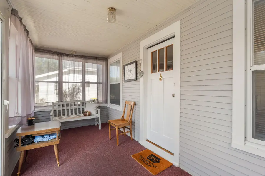 611 E 1st Street, Madrid, IA 50156 - #3